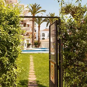 https://apartamento-coronado-centro.hotelsinnerja.org